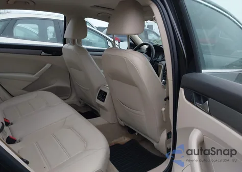 2014 Volkswagen Passat 1.8T Se from USA, damaged, VIN 1VWBT7A35EC085549